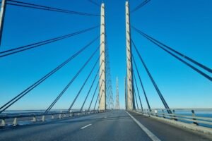Mit dem Auto über die Öresundbrücke fahren